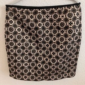 MSSP Black and Cream Patterned Skirt size 12 good used condition